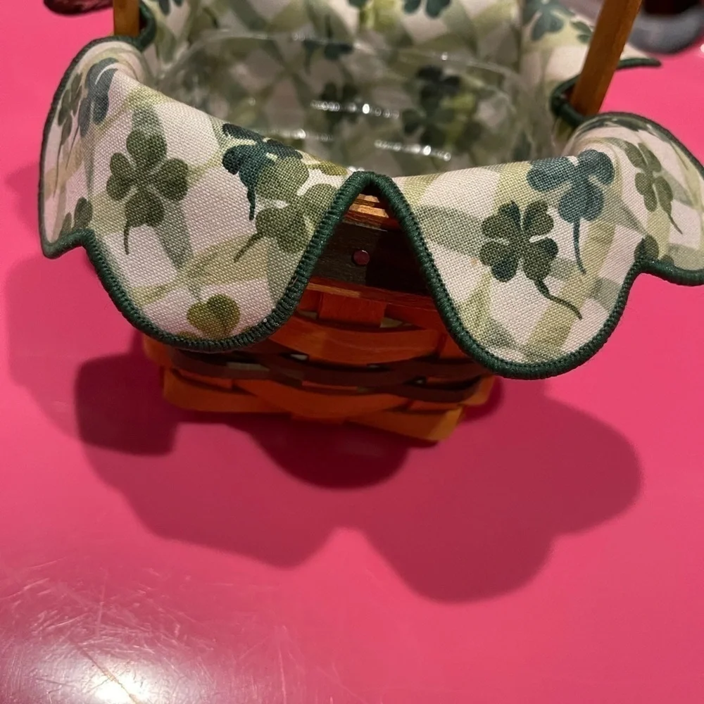 Longaberger 1999 Lots of Luck St Patricks Day Shamrock Basket Liner & Protector
